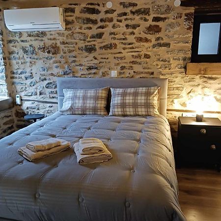 Guesthouse Amalia Kalesménon المظهر الخارجي الصورة