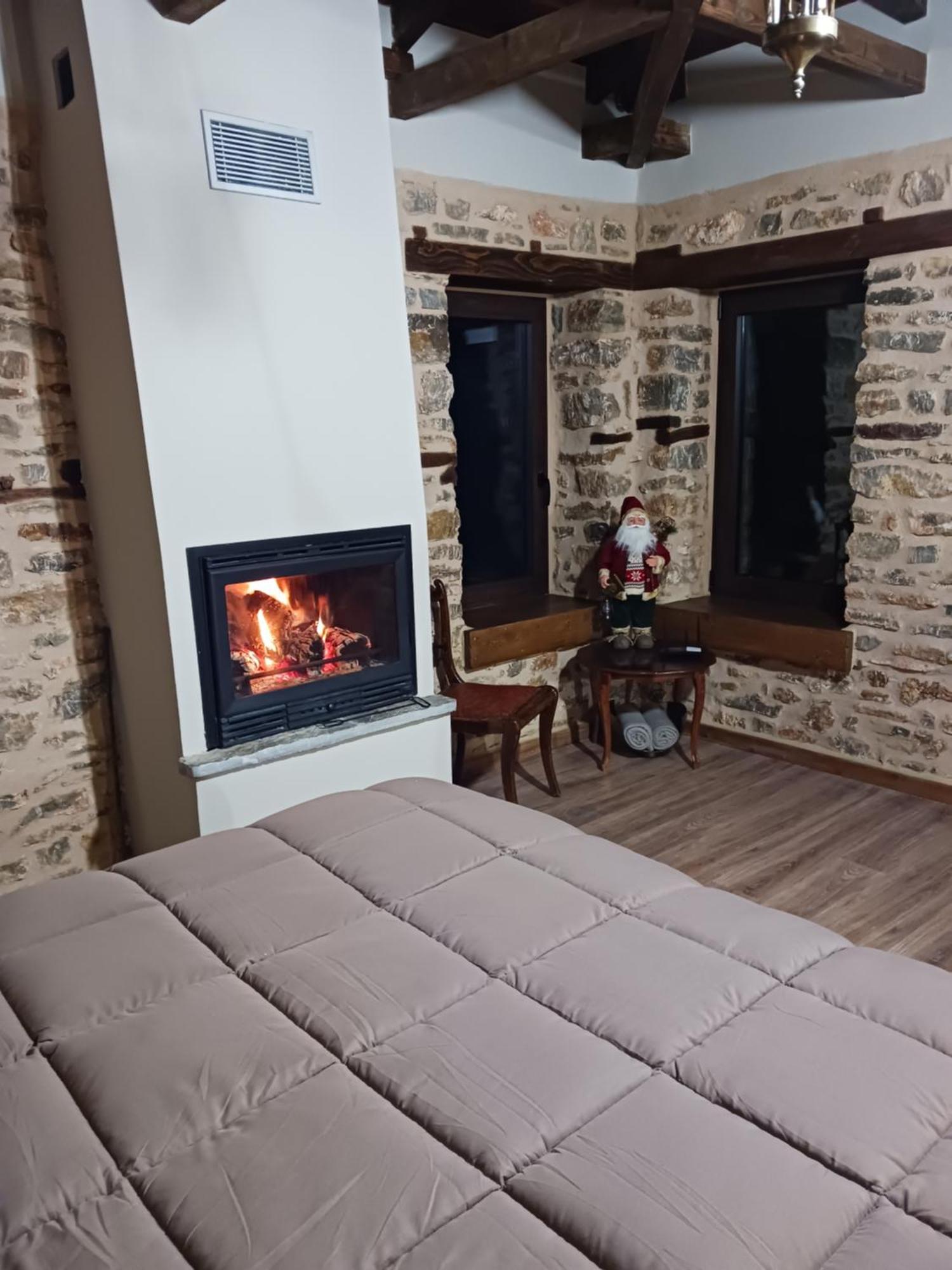 Guesthouse Amalia Kalesménon المظهر الخارجي الصورة