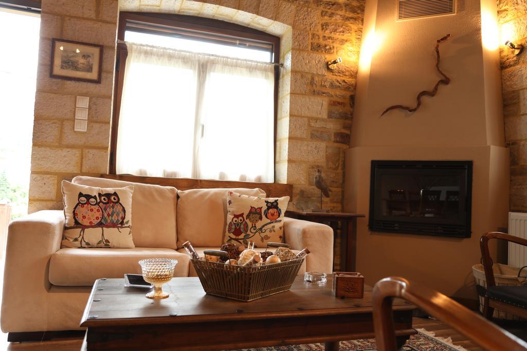 Guesthouse Amalia Kalesménon المظهر الخارجي الصورة